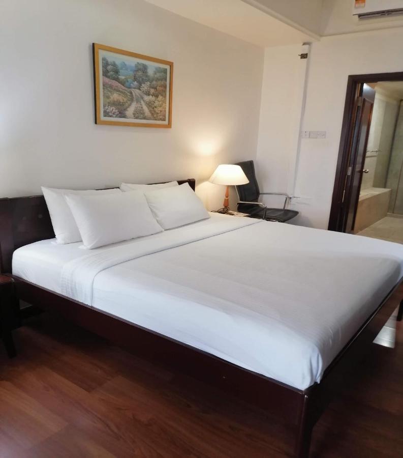 Kl Berjaya Times Square Service Apartment Kuala Lumpur Exteriör bild