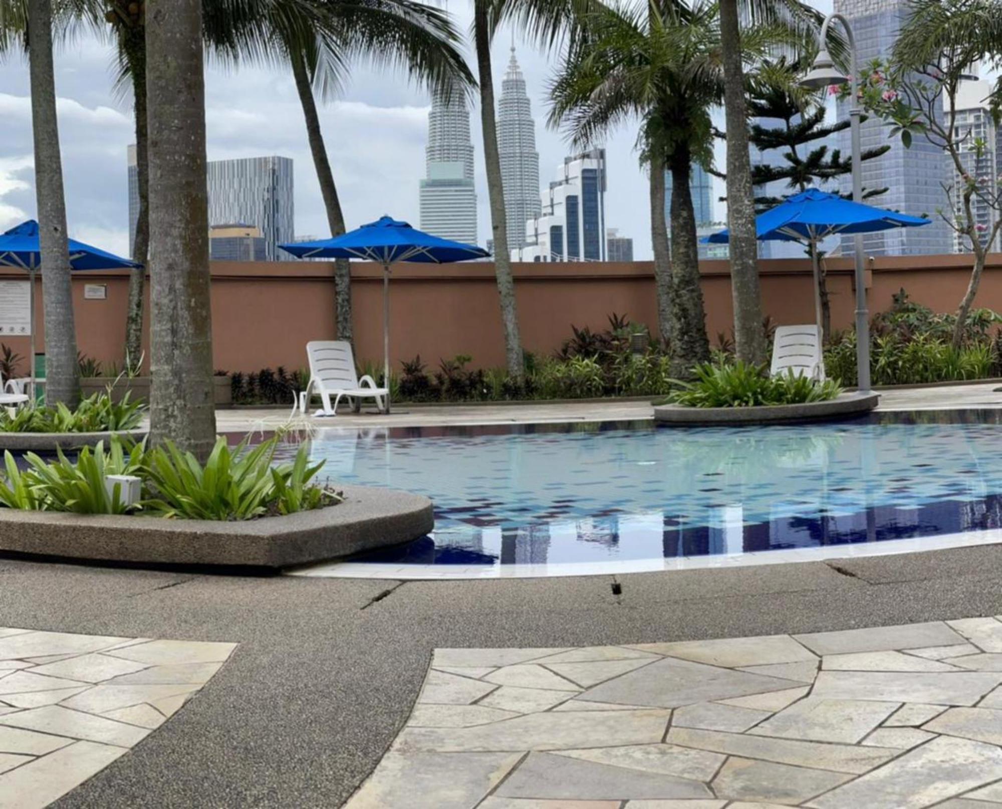 Kl Berjaya Times Square Service Apartment Kuala Lumpur Exteriör bild